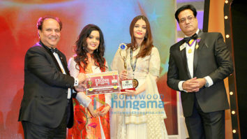 Aishwarya Rai Bachchan and Tiger Shroff grace the 23rd SOL Lions Gold Awards 2016