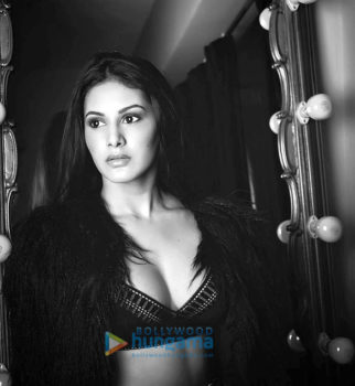Celebrity Photo Of Amyra Dastur