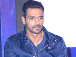 Arjun Rampal shares a heartwarming post after his mother beats cancer