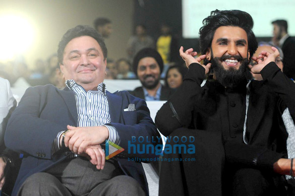 bollywood celebs perform at umang 23