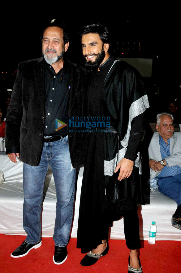 bollywood celebs perform at umang 25