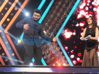 Bollywood celebs perform for a cause at 'Umang' police show