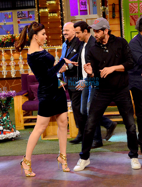 cast of kaabil promote their film on the kapil sharma show 5