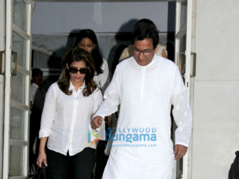 Celebs attend Om Puri's prayer meet