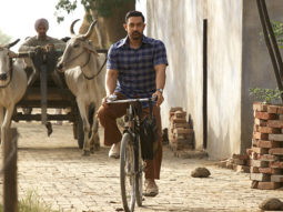 Box Office: Dangal crosses 21.38 mil. AED [Rs. 39.60 cr.] at the U.A.E/G.C.C box office