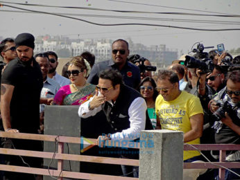 Govind celebrates Makar Sankranti with wife in Ahmedabad