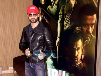 Hrithik Roshan & Yami Gautam launch 'Mon Amour' song from 'Kaabil'