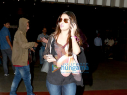 Riya Sen & Tamannaah Bhatia snapped at the airport