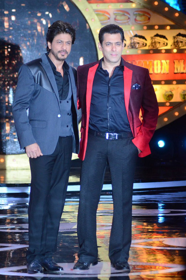 620px x 936px - Salman Khan and Shah Rukh Khan together with Sunny Leone : Bollywood News -  Bollywood Hungama