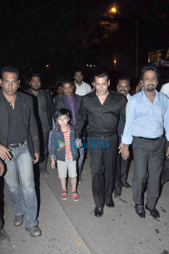 salman khan and family snapped at his driver deepak singhs sons wedding 1