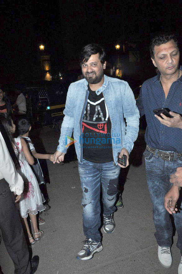 salman khan and family snapped at his driver deepak singhs sons wedding 11