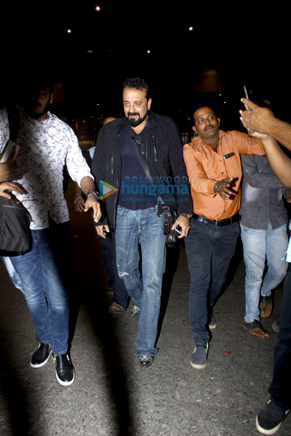 sanjay dutt snapped on his return from dubai 1