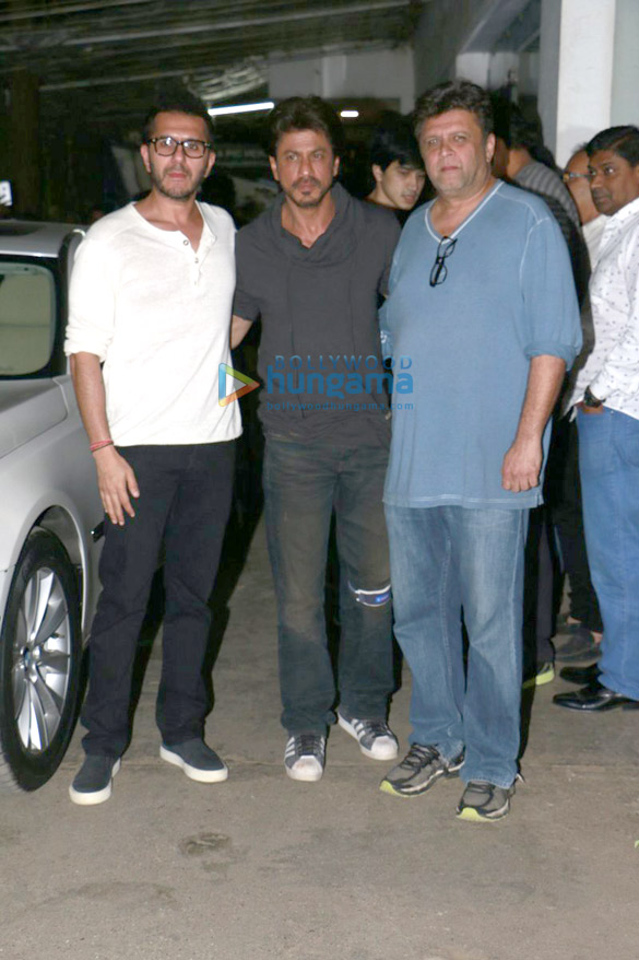 shah rukh khan nawazuddin siddiqui grace raees first screening 4