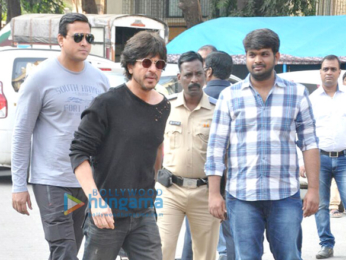 Shah Rukh Khan promotes 'Raees' at Mehboob Studio