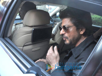 Shah Rukh Khan snapped at Mannat for Raees promotions