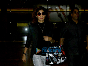 Shilpa Shetty, Sussanne Roshan and others snapped at the airport