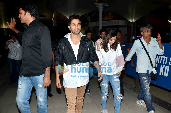alia bhatt varun dhawan return from the promotions of badrinath ki dulhania in jaipur 3