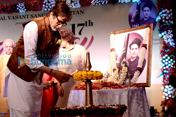amitabh bachchan grace ajivasans vasantotsav 2017 3
