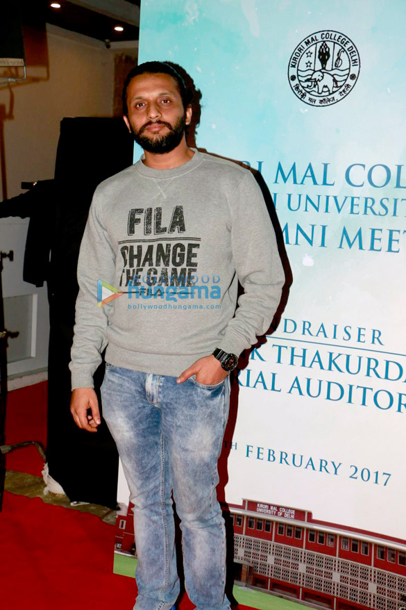 amitabh bachchan honoured at kirori mal college alumni meet 6