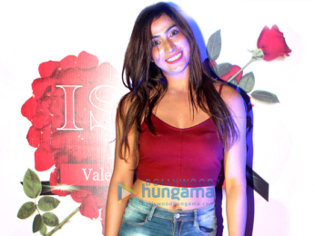 Avani Modi walks the ramp for fashion designer Ashfaque Ahmed