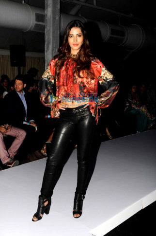 Celebs grace FAD fashion show in Mumbai