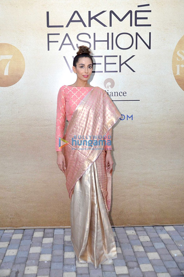 celebs grace the red carpet of lakme fashion week 2017 4