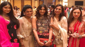 Check out: Sonam Kapoor and Arjun Kapoor attend their cousin Akshay Marwah’s mehendi ceremony