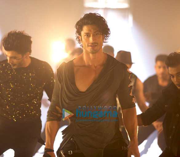 commando 2 5 3
