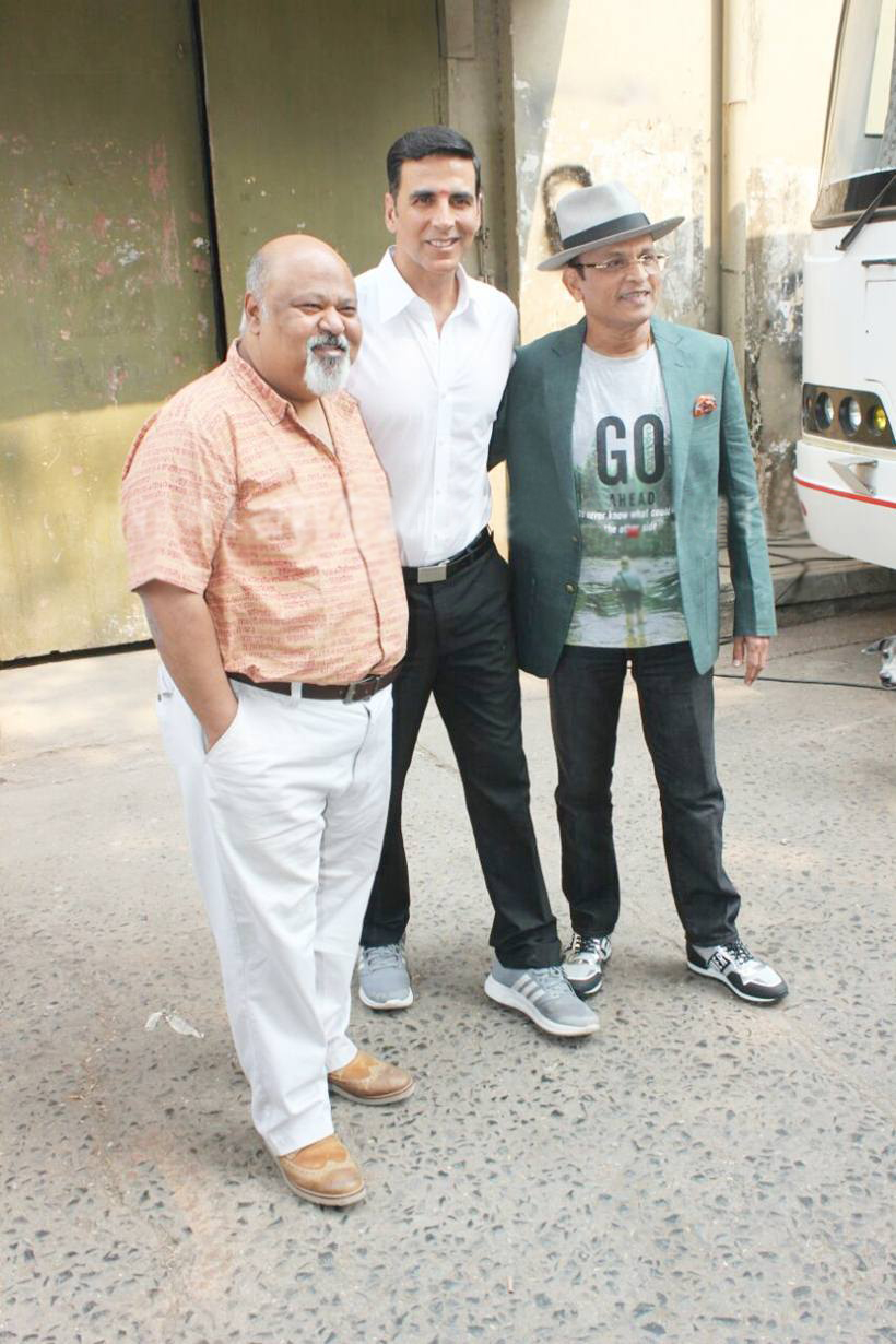 Funny Cases Ka HUNGAMA With Akshay Kumar, Saurabh Shukla, Annu Kapoor - Part 1 - Bollywood Hungama Funny Cases Ka HUNGAMA With Akshay Kumar, Saurabh Shukla, Annu Kapoor - Part 1 - Bollywood Hungama