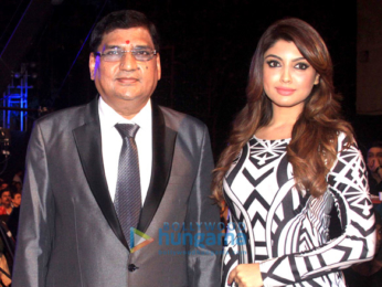 Jitendra, Maryam Zakaria, Akanksha Puri & others grace 16th Annual Transmedia Gujarati Screen & Stage Awards 2016