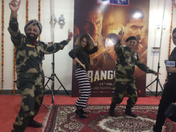 Kangna Ranaut dances with BSF Jawans during her visit at Army camp in Jammu