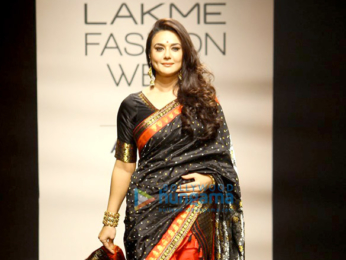 Preity Zinta walks the ramp at Lakme Fashion Week 2017