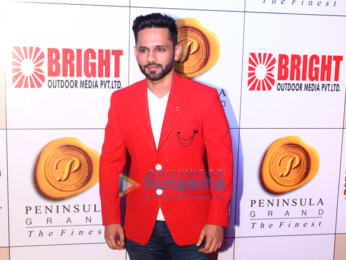 Ranbir Kapoor, Hrithik Roshan, Yuvraj Singh and others grace the 'Bright Awards 2017'