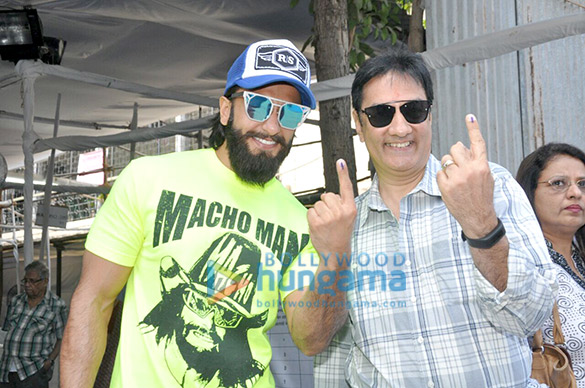 Ranveer Singh casts his vote with his father for the BMC elections in Bandra