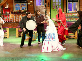 Rishi Kapoor and Neetu Kapoor Singh snapped on sets of The Kapil Sharma Show