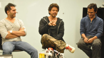 “I Know Raees Is Not In A Popular Cinema Genre”: Shah Rukh Khan