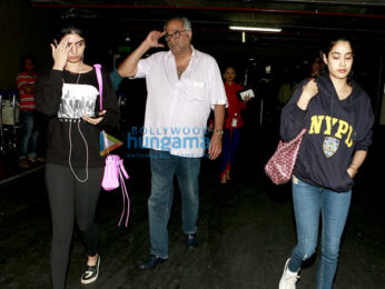 Saif Ali Khan, Varun Dhawan, Shahid Kapoor, Kangna Ranaut & Jahnvi Kapoor snapped at the airport