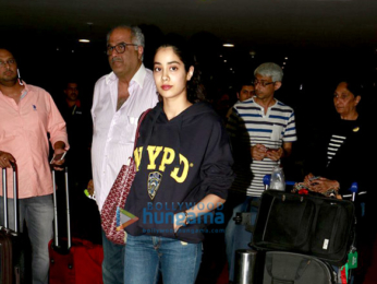 Saif Ali Khan, Varun Dhawan, Shahid Kapoor, Kangna Ranaut & Jahnvi Kapoor snapped at the airport