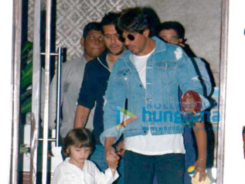 Shah Rukh Khan arrives with AbRam from 'Raees' promotions in Ahmedabad