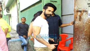 Shahid Kapoor and Shruti Haasan snapped at an AD Shoot