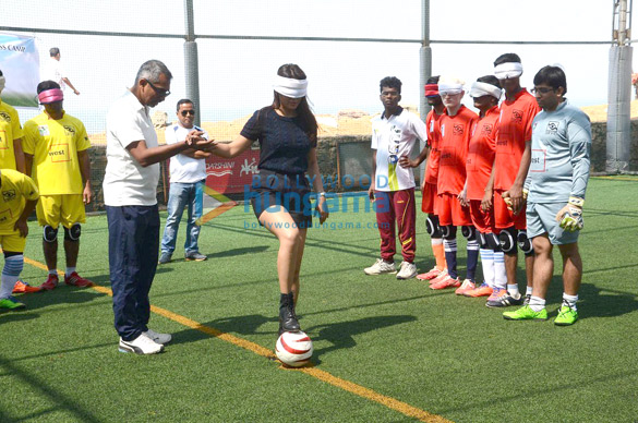 shriya saran graces indian blind football 4