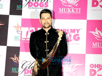 Sidharth Malhotra graces 'Glam Dogs' event in Mumbai