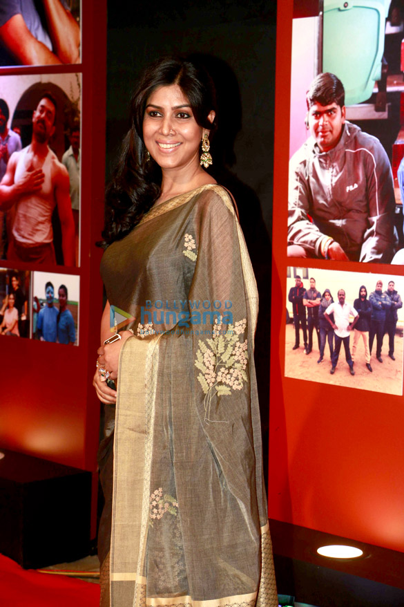 success party of dangal 22