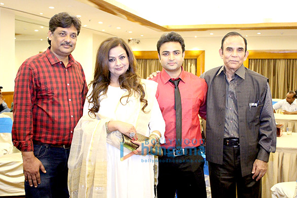 success party of majaz ae gham e dil kya karun 3