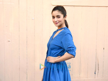 Varun Dhawan & Alia Bhatt snapped promoting their film 'Badrinath Ki Dulhania'