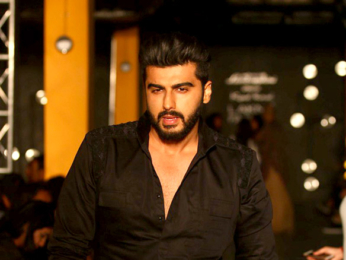 Varun Dhawan, Arjun Kapoor & Sonakshi Sinha walk the ramp for Kunal Rawal's show at the Lakme Fashion Week 2017