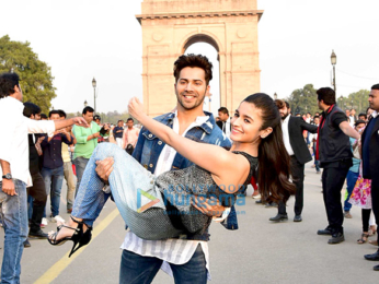 Varun Dhawan and Alia Bhatt promote their film 'Badrinath Ki Dulhania' at India Gate, Delhi