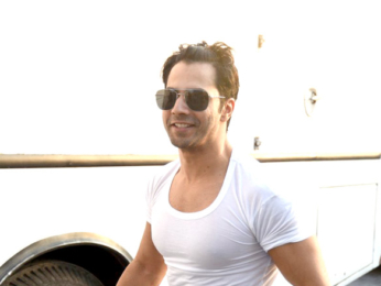 D:\DATA\Desktop\Event\Varun Dhawan snapped as he arrives for LFW