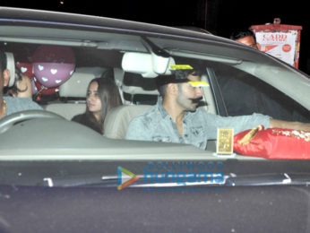 Varun Dhawan snapped with his rumoured GF Natasha post dinner at Bastian Restaurant in Bandra