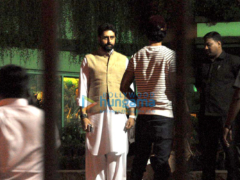 Abhishek Bachchan, Aishwarya Rai Bachchan & Kunal Kapoor snapped at Lilavati Hospital